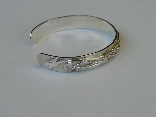 Chunky silver bangle